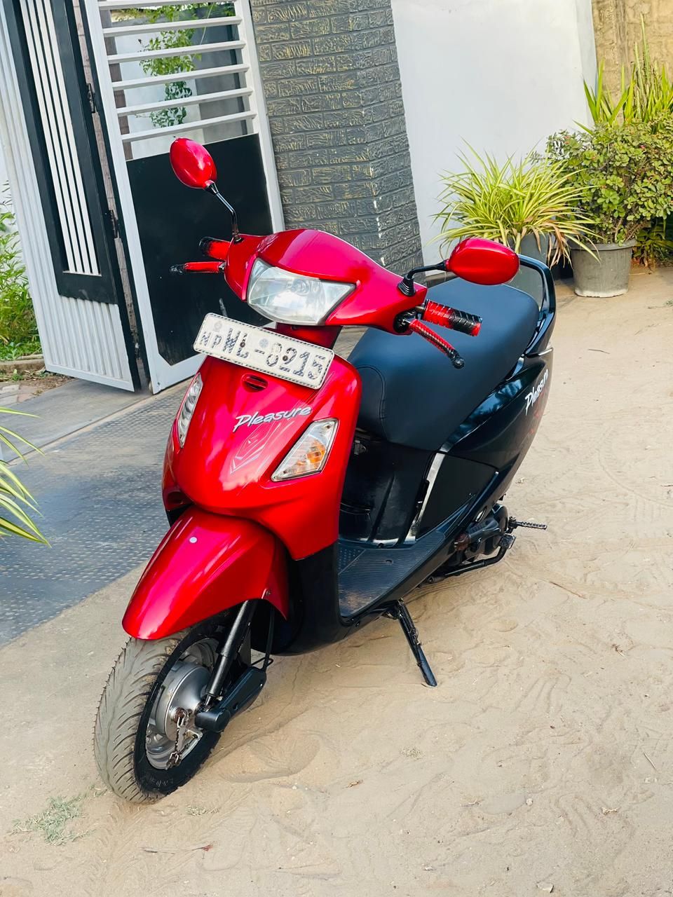 Hero Honda pleasure