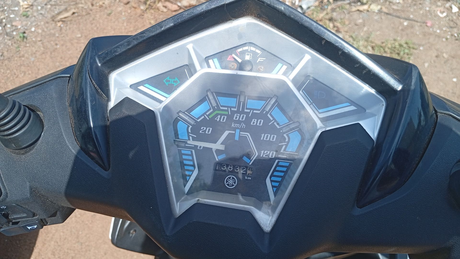 Yamaha zr bike