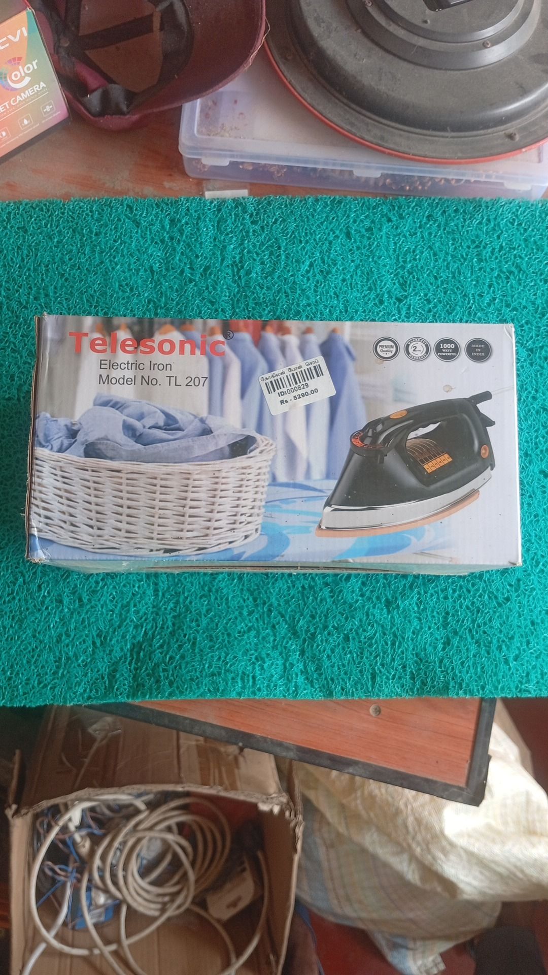TL-207 Electric Iron