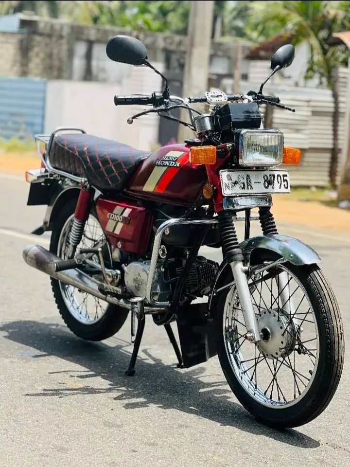 Hero honda cD 100