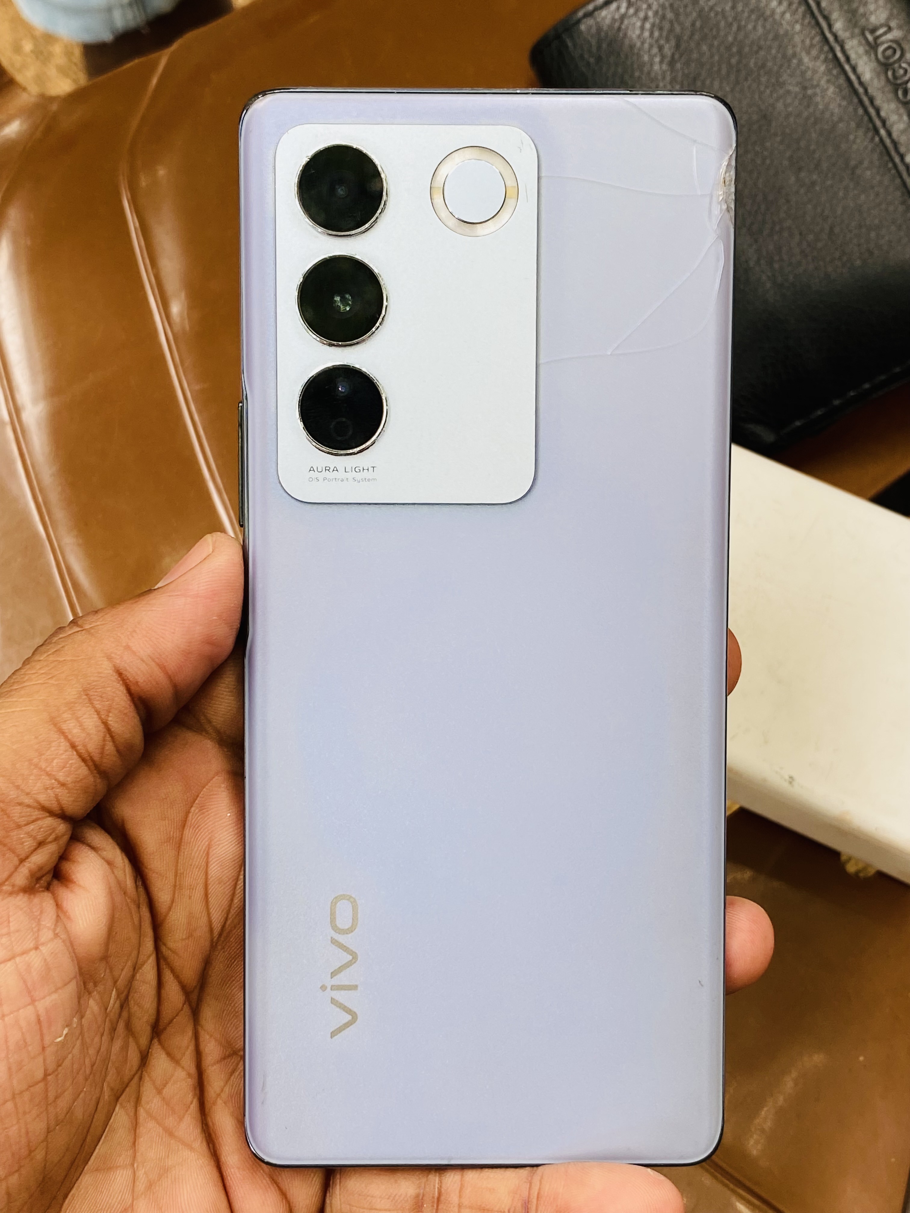 Vivo v27