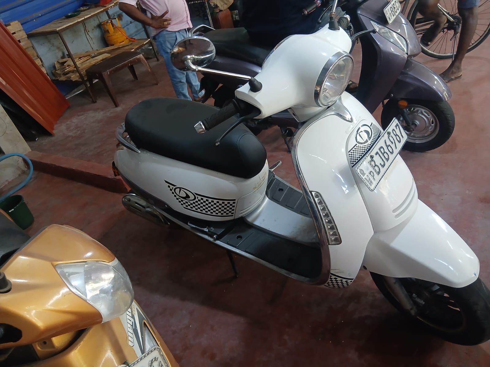 Daelim Besbi 125