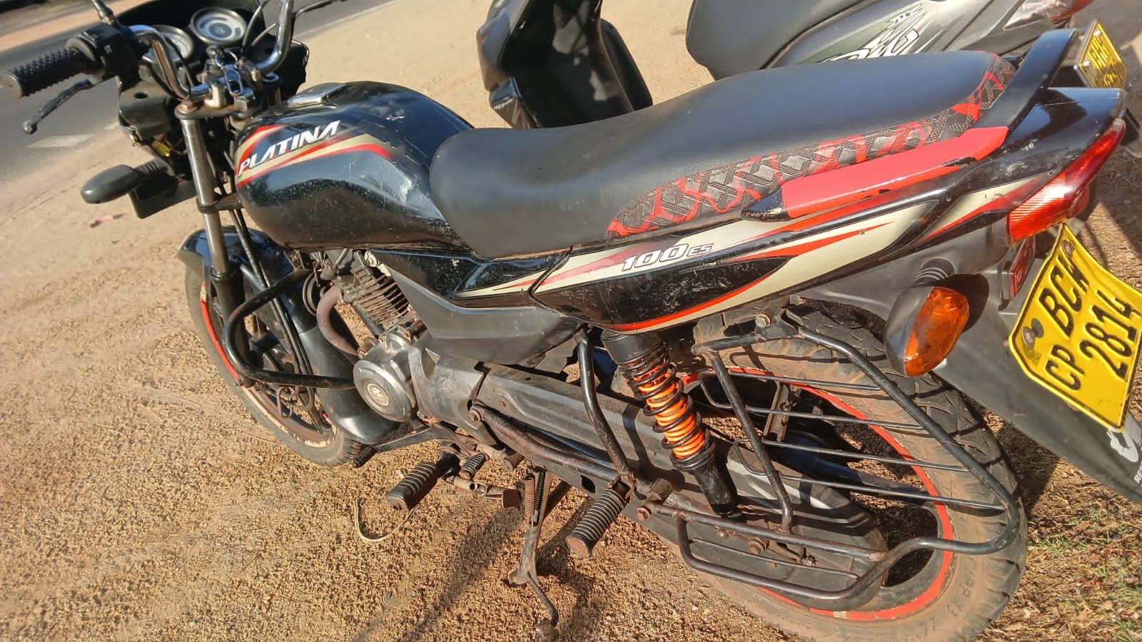 Bajaj CT 100